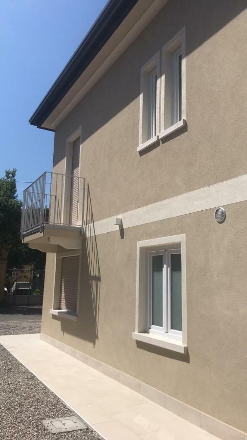 Homelyfeeling Castelnuovo del Garda Exterior photo